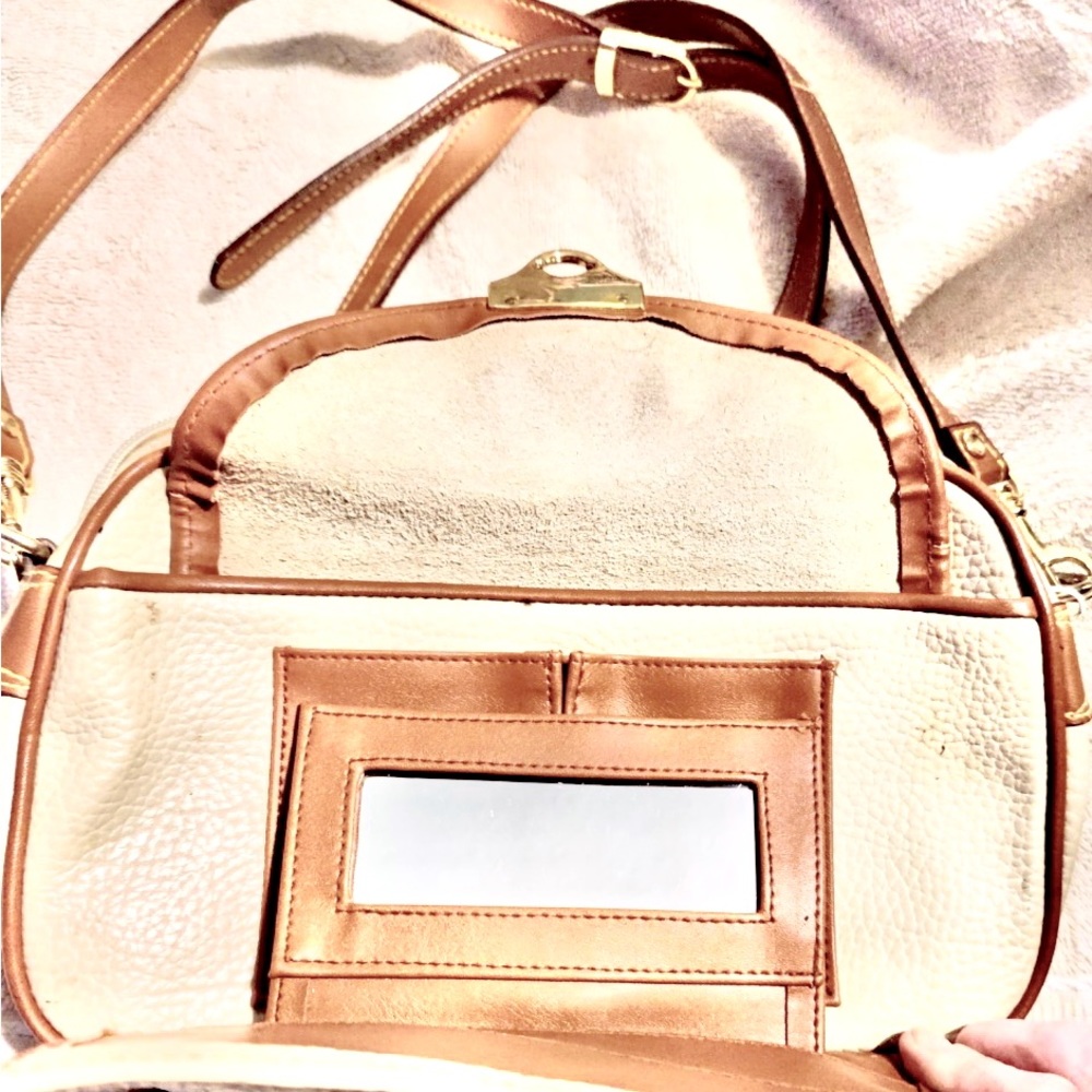 Purse - Picture 3 of 3